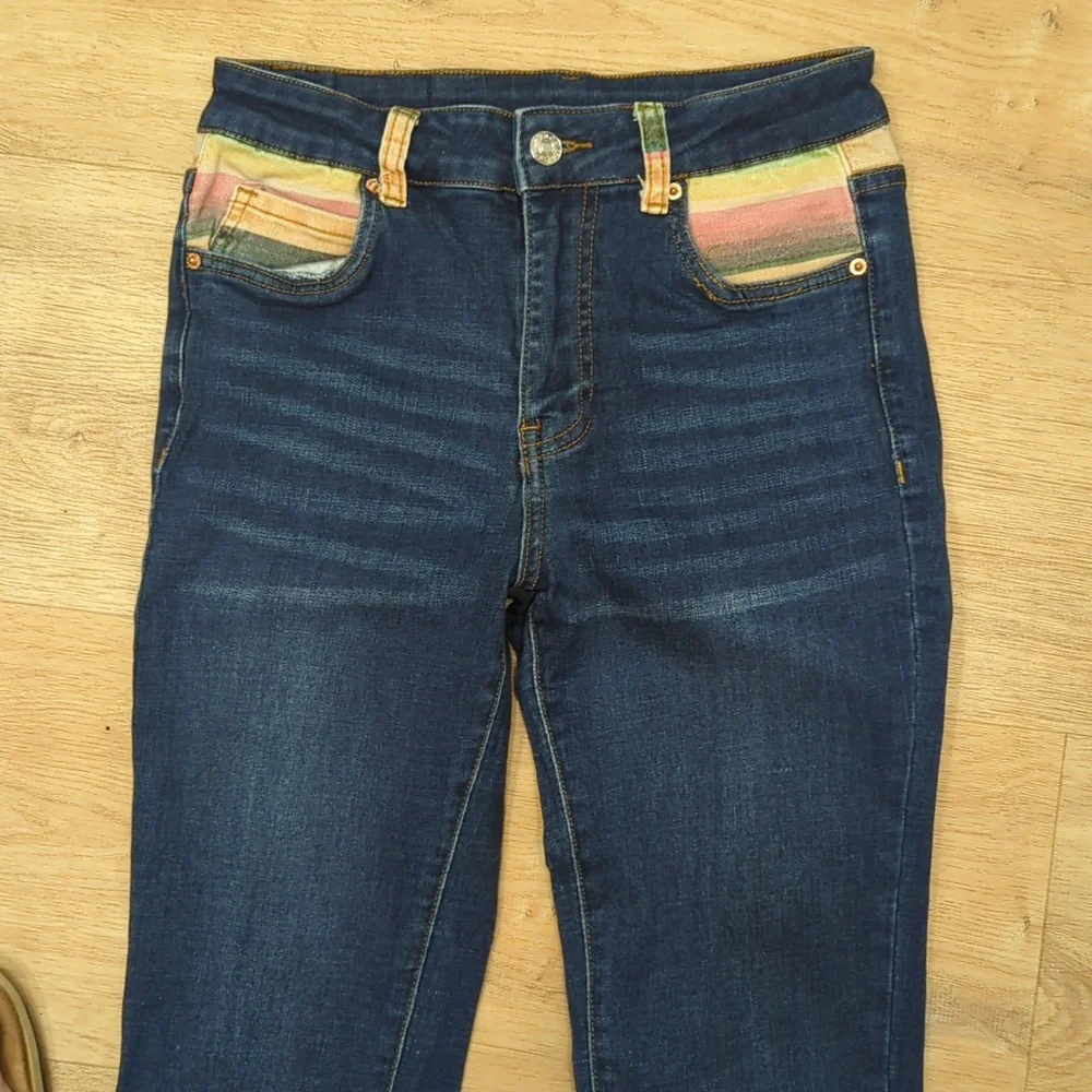 Women’s Dark Blue Boot Cut Jeans with Multicolor Pocket Detail - Picture 5 of 8